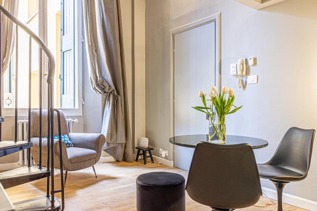 Casa Dafne In Canton De Fiori Bologna Eksteriør billede